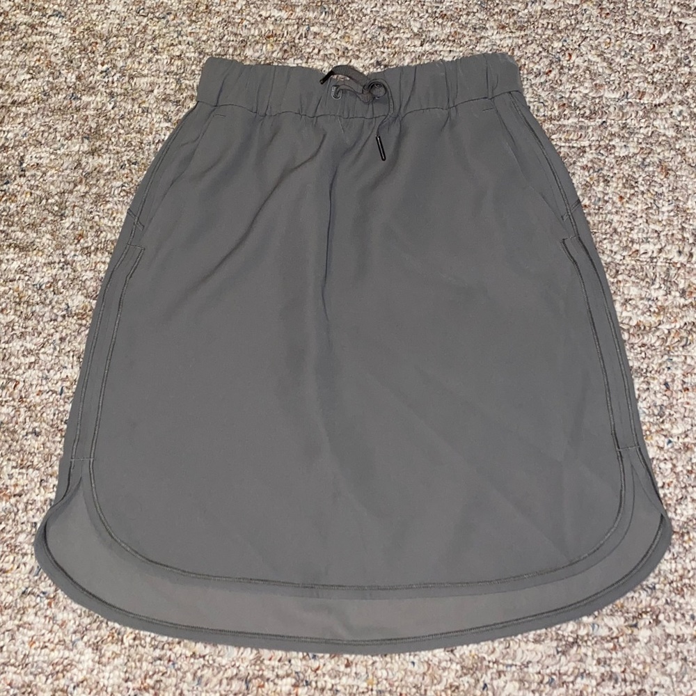LULULEMON Find Your Pace Skirt